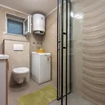 Beautiful In With Wifi Apartment