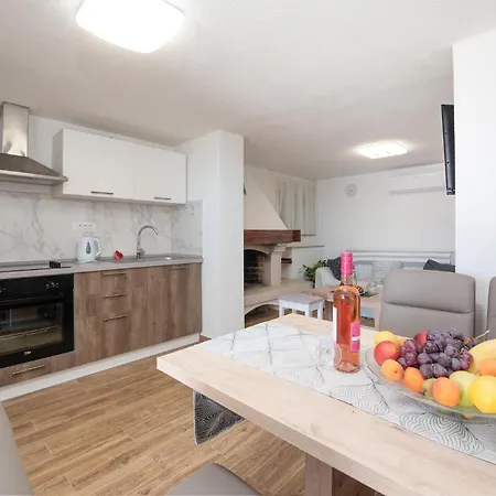 Apartmán Beautiful In With Wifi